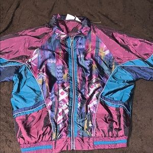 Outbrook Vintage Females Windbreaker (Medium)